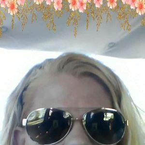 Meet your Posher, Missy